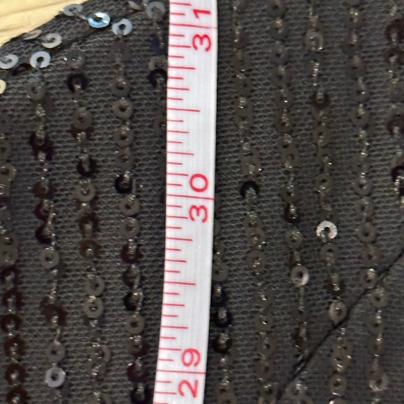 Sparkle & Shine! Beautiful Sequined Party Dress! - Picture 3 of 7